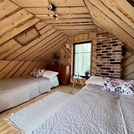 Metsakuurorti Puhkekeskus, Mummila House Prázdninový dům Saula